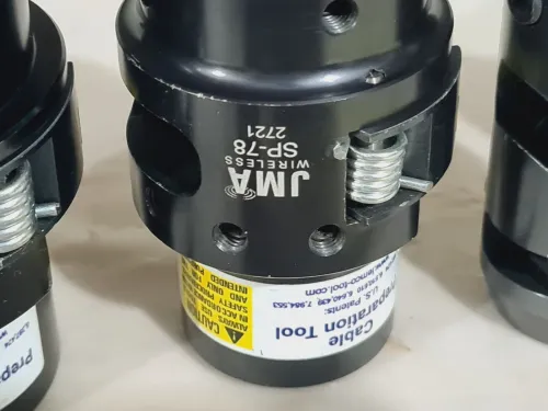 Sertisseuse pour connecteur de câble coaxial RIDGID RP 240 + JMA wireless (USA)