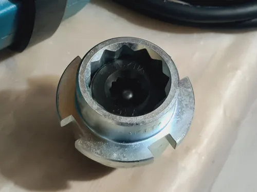 Boulonneuse système HRC 804Nm douilles M16/20/22 - MAKITA 6922NB (Japan)