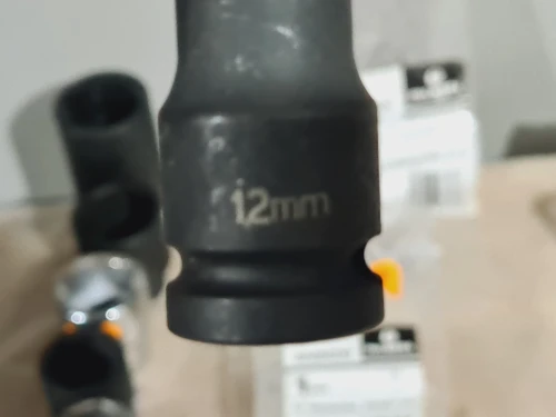 Douilles METRIQUE / SAE 6PT carré 1/4" 3/8" 1/2" 3/4" 1" de 5 jusqu'à 75mm (PALMERA-FACOM)