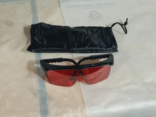 HILTI PMC 46 - laser rouge 2 linge et 3 points horizontale Vertical équerrage (Germany)