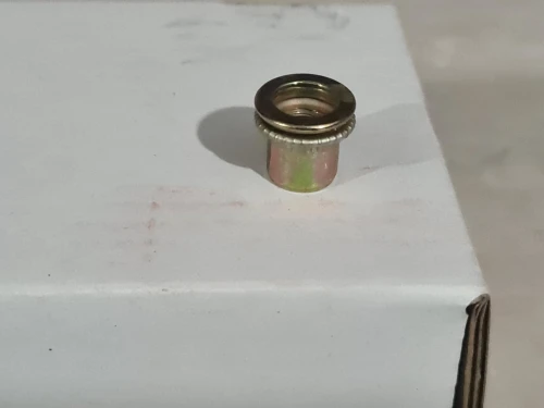 Écrou à sertir / rivets insert filetés en acier/ aluminium/ inox M3,4,5,6,8,10