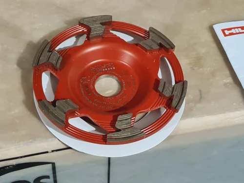 Meule diamant universel 125mm / 150mm HILTI DG-CW SPX Ultimate pour les ponceuse à béton 