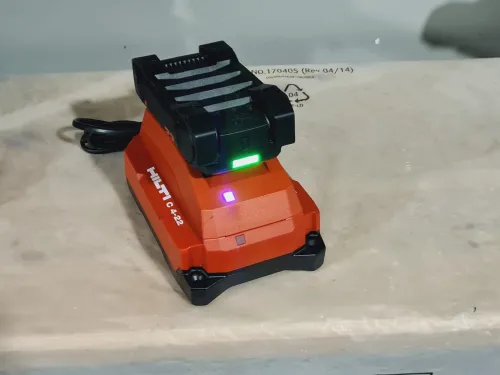 Kit HILTI NURON perceuse visseuse SF 4-22 + meuleuse AG 5D-22 (BL)