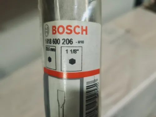 Burin original hexagonal 28mm plat et pointu pour BOSCH GSH 16-28 (italy)