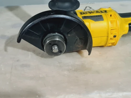 Meuleuse sans fil 125mm 54V 6.0Ah DEWALT DCG414 (BL-2018)