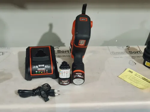 Sertisseuse pour connecteur de câble coaxial RIDGID RP 240 + JMA wireless (USA)