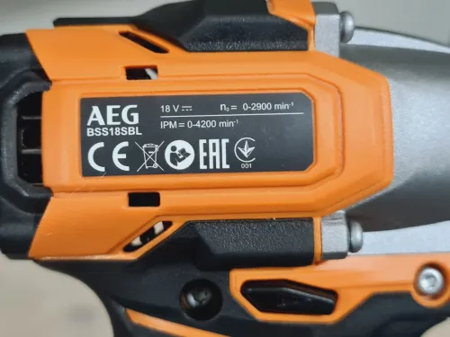 Visseuse à choc ultra compact 3 mode 18V/2x4.0Ah - AEG BSS18SBL (BL-neuf)