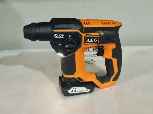 Mini Perforateur 12V 13mm 0.9J AEG BBH 12