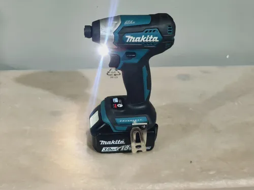 Visseuse à choc compact 2 mode 18V 3.0Ah - MAKITA DTD155 (BL-2020)
