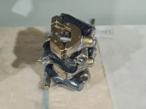 Pince de Masse Etau 600 ampère original tout en cuivre (Grèce)