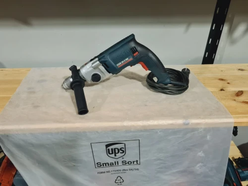 Perceuse à percussion électrique 800W BOSCH GSB 20-2 RE (Switzerland)