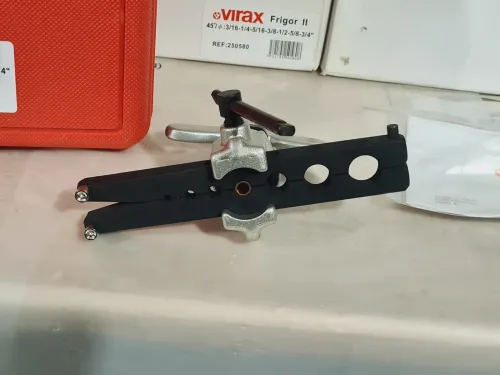 Virax frigor 2 - Dudgeonnière Frigor Professionnel 3/16" à 3/4" dans coffret 
