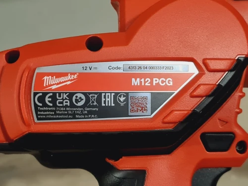 Pistolet Silicone / colle compact 12V 1750Nm MILWAUKEE M12 PCG-202B 310ml (2B+Ch+Sac)