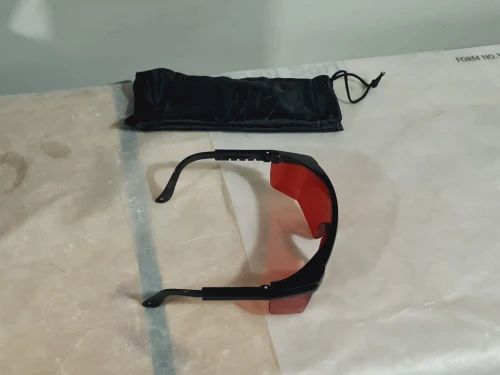 Lunette de visualisation laser rouges