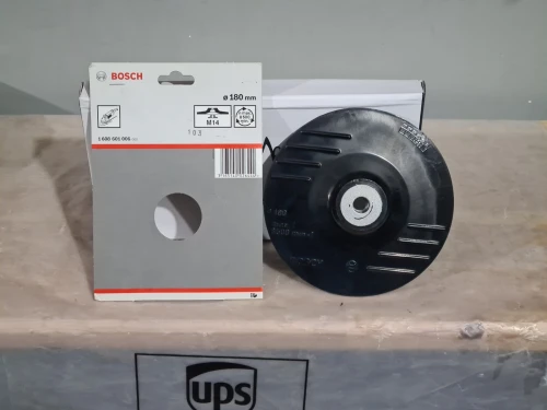 Plateau de ponçage Ø 180mm pour disques abrasifs sur fibres avec écrou BOSCH 2608601209 (Germany)