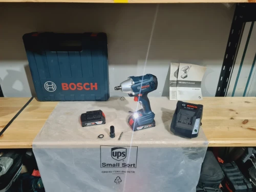 Boulonneuse 18V 1/2" 250Nm - BOSCH GDS 250-LI (2B3.0+ch+cof)