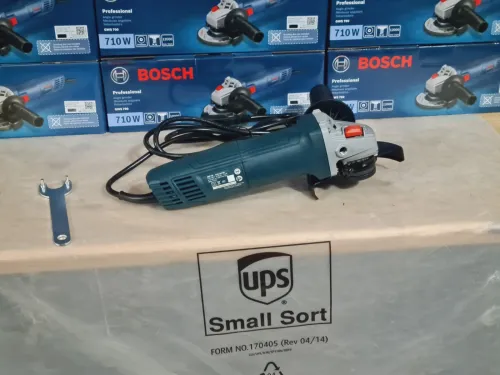 Meuleuse d'angle 115mm 710w BOSCH GWS 700 