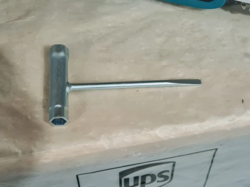 Scie à chaîne / tronçonneuse à batterie 18V MAKITA DUC254RF 25 cm (BL-2023-Romania)