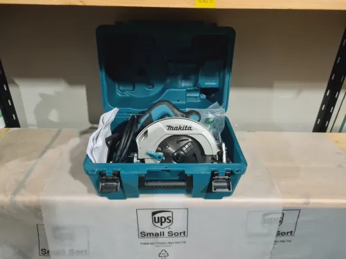 Scie circulaire électrique 190mm 1200W - MAKITA HS7601 coffret (Romania)