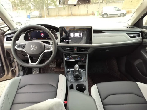 Volkswagen Bora 2026 300 TSI DSG Premium