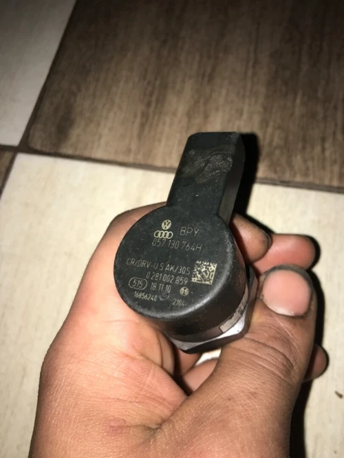 Mano de pression d rampe injection