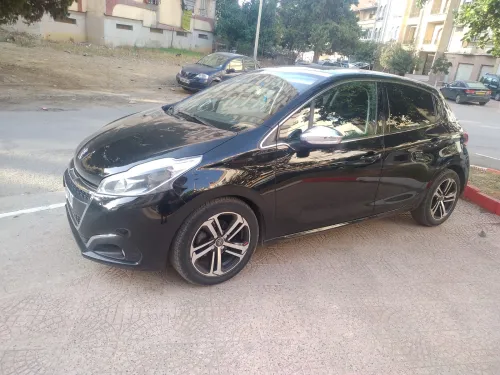 Peugeot 208 2020 Allure