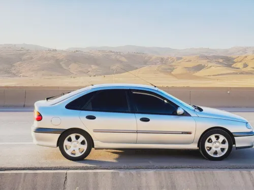 Renault Laguna 1 1996 Laguna 1