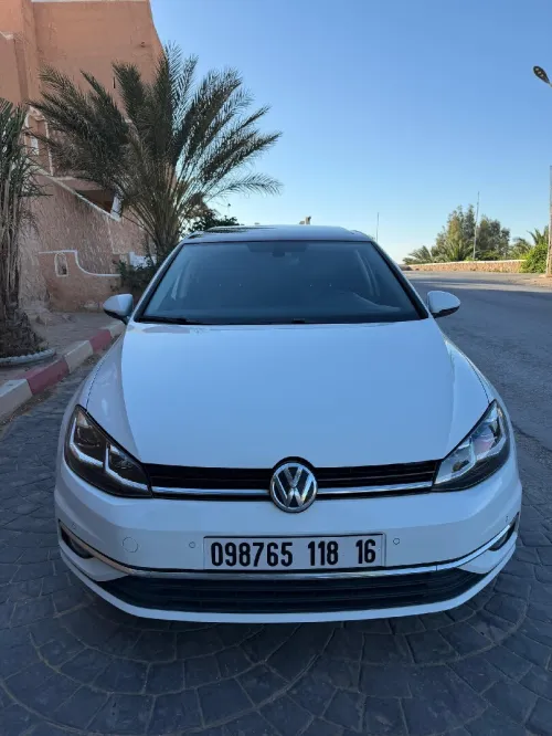Volkswagen Golf 7 2018 Carat