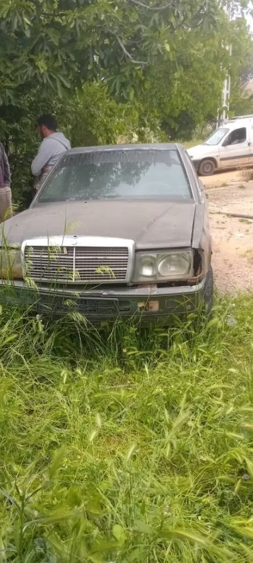 Casse mercedes 190