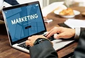 Responsable Marketing Digital & Création graphique