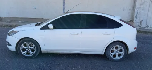 Ford Focus 5 portes 2011 Focus 5 portes
