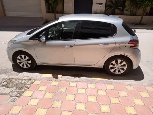 Peugeot 208 2013 208
