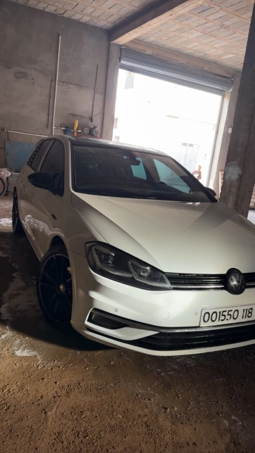 Volkswagen Golf 7 2018 Carat
