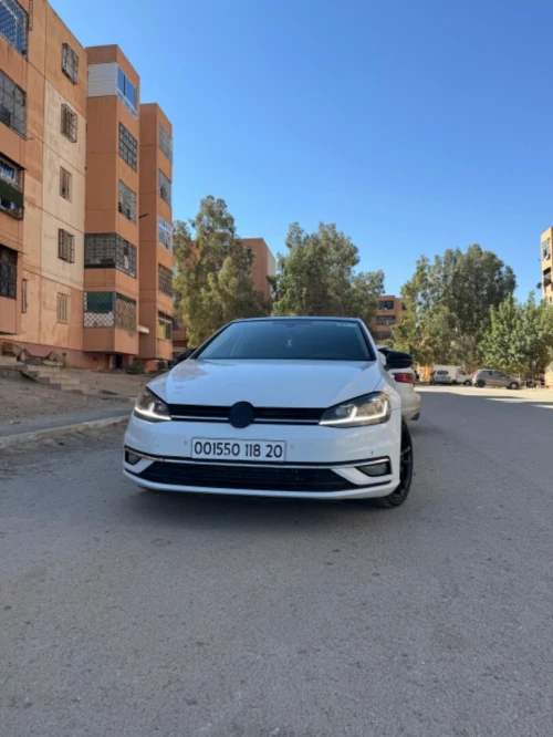 Volkswagen Golf 7 2018 Carat
