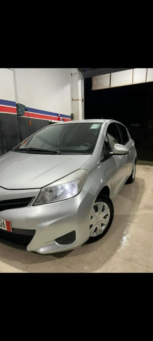 Toyota Yaris 2012 