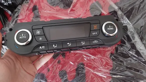 Commande clim Ford Focus 2