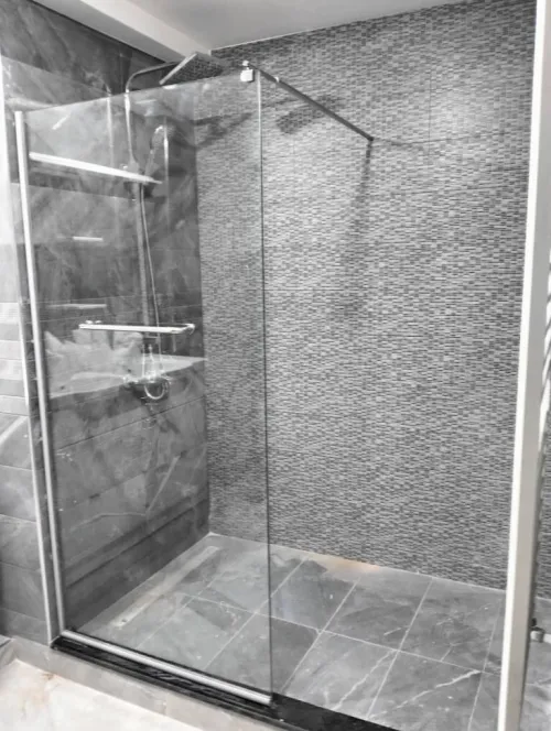 Cabine de douche 