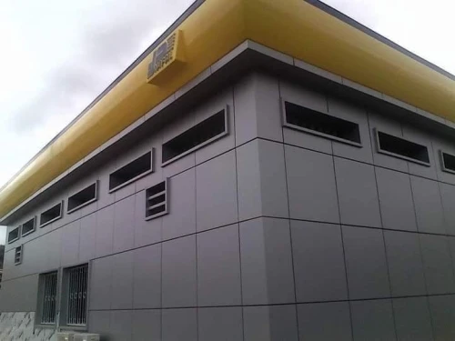 Mur rideaux et alucobond 