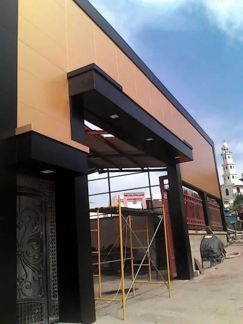 Mur rideaux et alucobond 