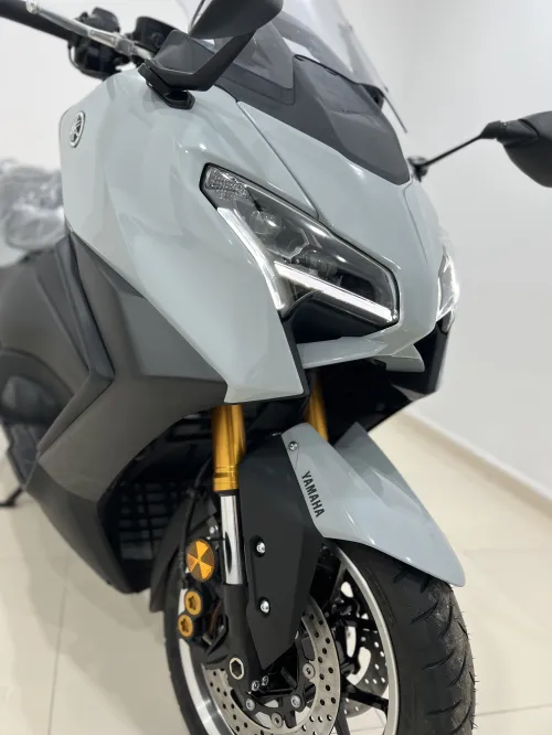Yamaha tmax tech max 563 2026