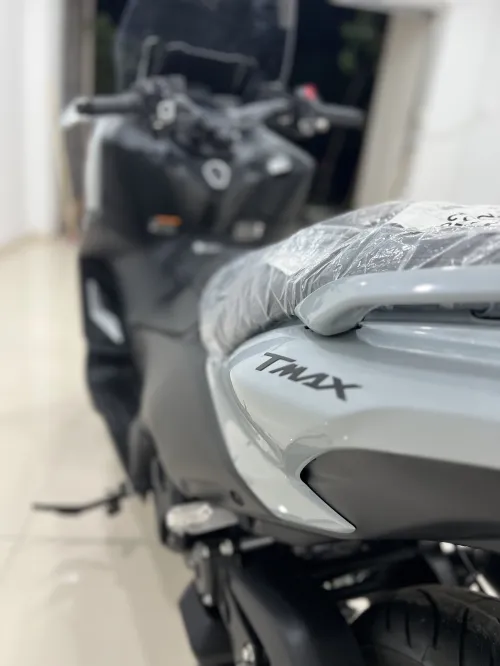 Yamaha tmax tech max 563 2026