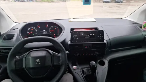 Peugeot Partner 2019 K9