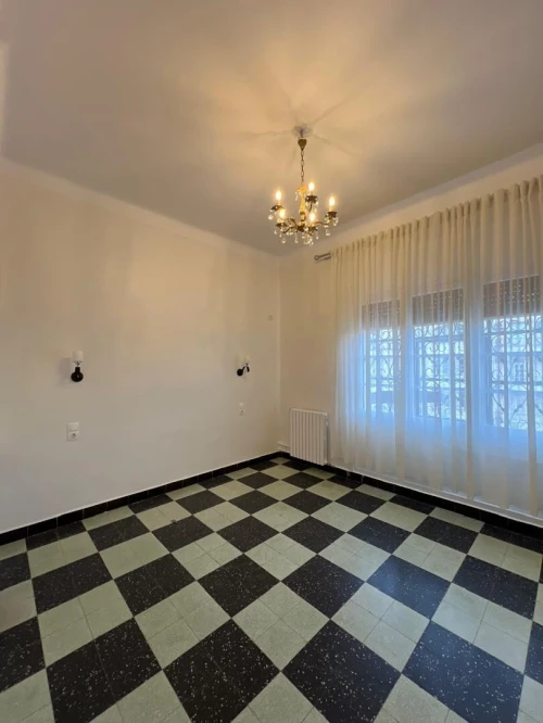 Location Appartement Niveau de villa F5 Alger Hydra