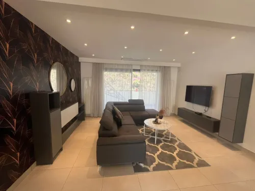 Location Appartement F4 Alger Hydra