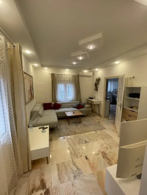 Location Appartement Niveau de villa F4 Alger Hydra