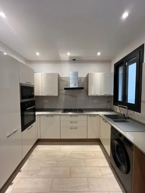 Location Appartement F2 Alger Hydra