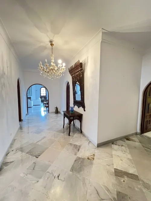 Location Appartement Niveau de villa F5 Alger El biar