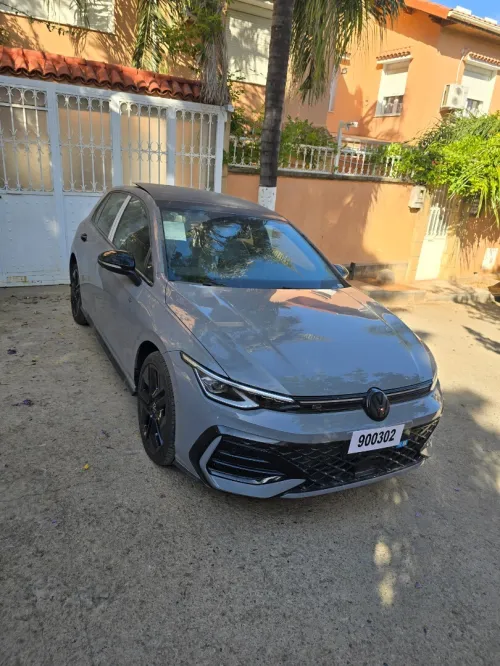 Volkswagen Golf 8 2026 R Black Edition 