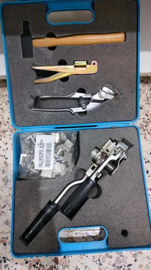 Cercleuse pour feuillard metal