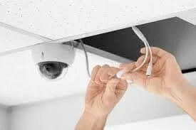 Installation camera surveillance
